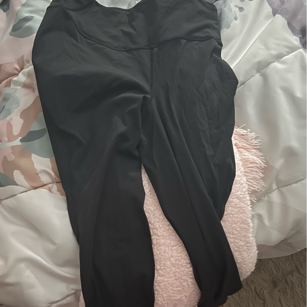 NWOT LULULEMON tights.